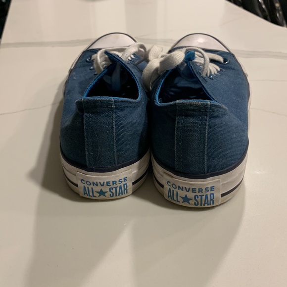 Like new Converse All Stars low top shoes Sea Blue colored - Picture 3 of 4